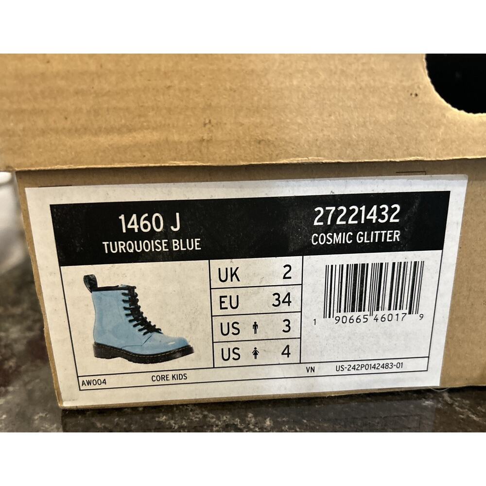 Dr. Doc Martens 1460 J Patent Turquoise Blue Girls Size 4 Combat Boots - Picture 15 of 15
